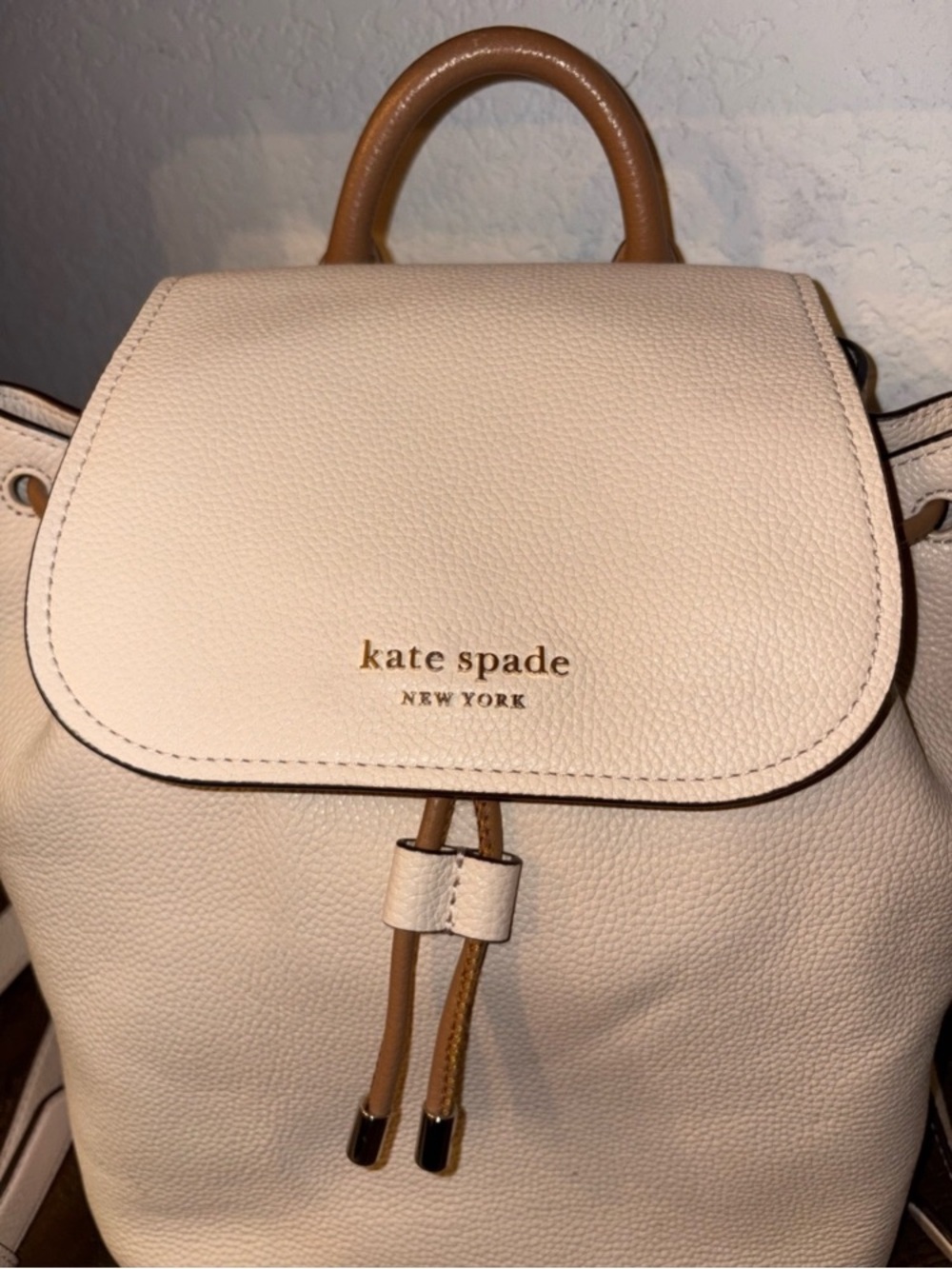 kate spade Cream Pebbled Leather Drawstring Backpack - NWOT - Picture 2 of 12